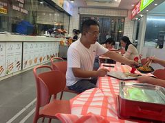 -鱿遍天下·20年夜宵地标大排档(东风路店)