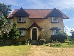 -黄色小屋