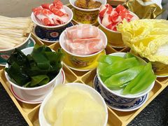 -绣园苏式火锅·开创者·腌笃鲜(大洋百货店)