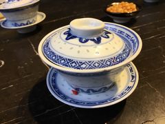 -巴四老城区炭火蛙锅(张江店)