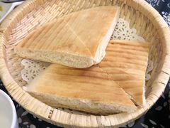 三角饼-八两八金·莱芜特色炒鸡(市南漳浦路店)