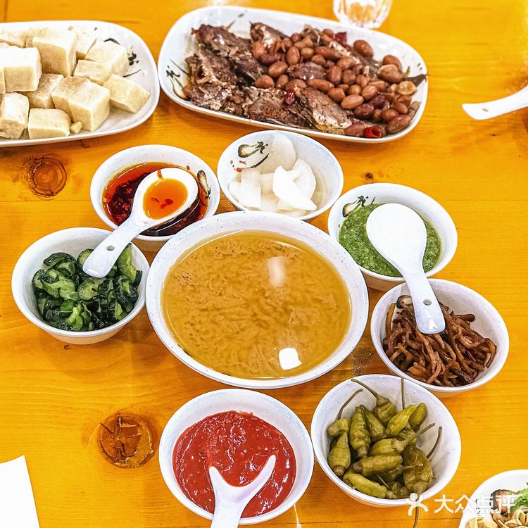 哈尔滨这家四层还爆满🔥的火锅店真是馋肉好去处