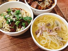 -继红顺河抄手名小吃