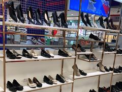 -云柏鞋业(十里堡店)