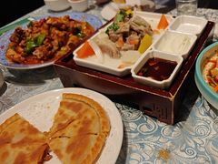 -巴扎美食·新疆菜·西域歌舞表演餐厅(新疆大厦店)