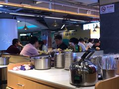 -运气牛自助酱大骨火锅(南京东路店)