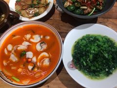 -老滇山寨•云南特色菜•地方菜•民族风情歌舞表演(金碧店)