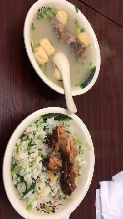 佳佳小笼-菜饭骨头汤图片-上海美食-大众点评网