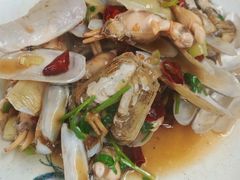 -老东镇啤酒屋海鲜加工·蒸汽海鲜·海鲜烧烤(台东店)