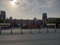 校门-华东政法大学(松江校区)