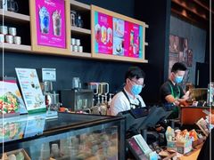 -星巴克(广州南站A18检票口楼上)