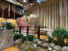 -雅和生态渔庄·宜城锅巴饭(龙灵山公园店)