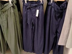 -优衣库(青岛伟东乐客城店)