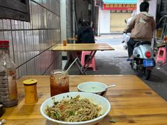 -罗家杏传统特色海南粉(人民西路总店)