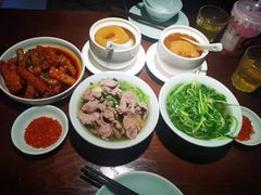 -全牛匠·乐山跷脚牛肉(西单华威约饭街店)