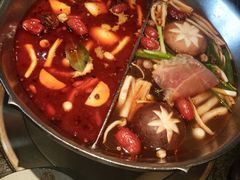 -湊湊火锅·茶憩(新中关购物中心店)