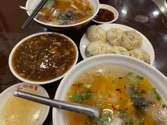 传统猪肉大葱-汇兴居·老北京小吃(体育馆西路店)