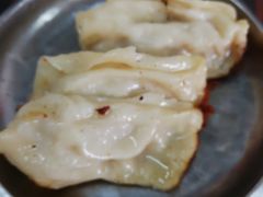 -黄阿姨锅贴大王(万航渡路店)