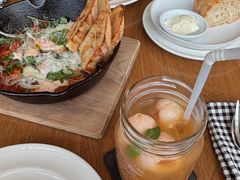 -ROAST coffee & eatery