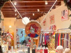-LADY FAFA(巨鹿路陕西南路路口店)