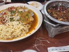 -湖南人家湘菜馆(镇江路店)