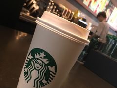 -星巴克(杭州湖滨银泰E区店)