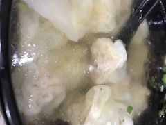 鲜肉小馄饨-大董锅贴(崇安寺店)