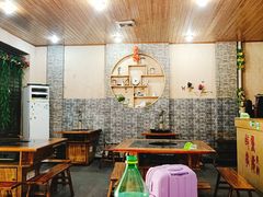 大堂-重庆故事姊妹老火锅(财经学院店)