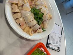 -明本湛江鸡•海鲜小厨(陈家祠店)