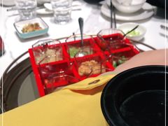 -领鲜天下·焗海鲜·花胶鸡(天目里店)