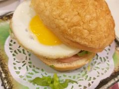 -新大咀港式茶餐厅(宝山万达店)