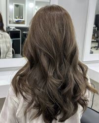 -摩登时代美发沙龙