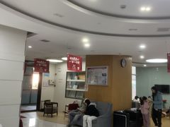 -雅悦齿科(顾村公园店)