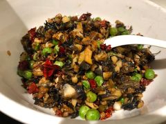 甜豆酸菜炒田螺-味上湘菜馆(岳麓山店)