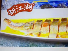 -万龙洲海鲜(南新仓店)