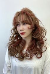 -V8潮牌·接发烫染连锁