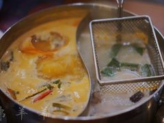鸳鸯锅底-樾餐厅泰式海鲜火锅(民歌湖店)