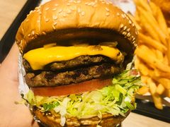-The Habit Burger Grill 哈比特汉堡(复兴soho店)