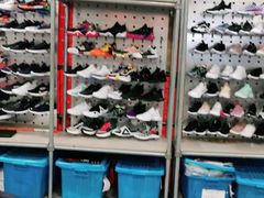 -上品折扣(回龙观店)