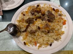 手抓饭-喀什骑仕大观园