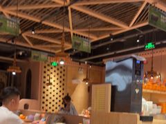 -谷丽麦馕新疆菜·清真(步步高梅溪新天地店)