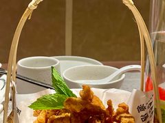 -渔语鱼新川菜Bistro(万象天地店)