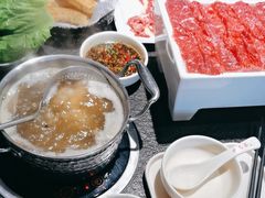 -牛品荟牛肉火锅(新城广场店)