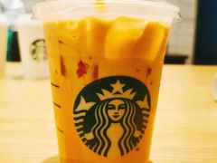 秋意橙橙玛奇朵-星巴克臻选(深圳龙华红山天虹店)