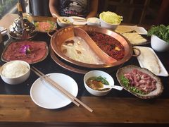 -宽巷子成都火锅(南站店)