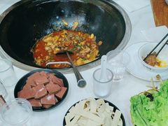 -曹丞相·地锅鸡·地锅鱼(武林店)