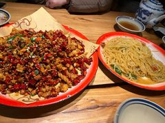 -泥糊破店小酒馆·团建聚餐(南京西路店)