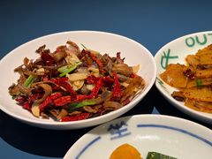 -一坐一忘云南菜(嘉里中心店)