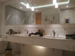 -苏州金鸡湖中茵皇冠假日酒店