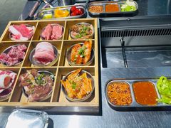 -马路牙子烧烤音乐酒馆(望京店)